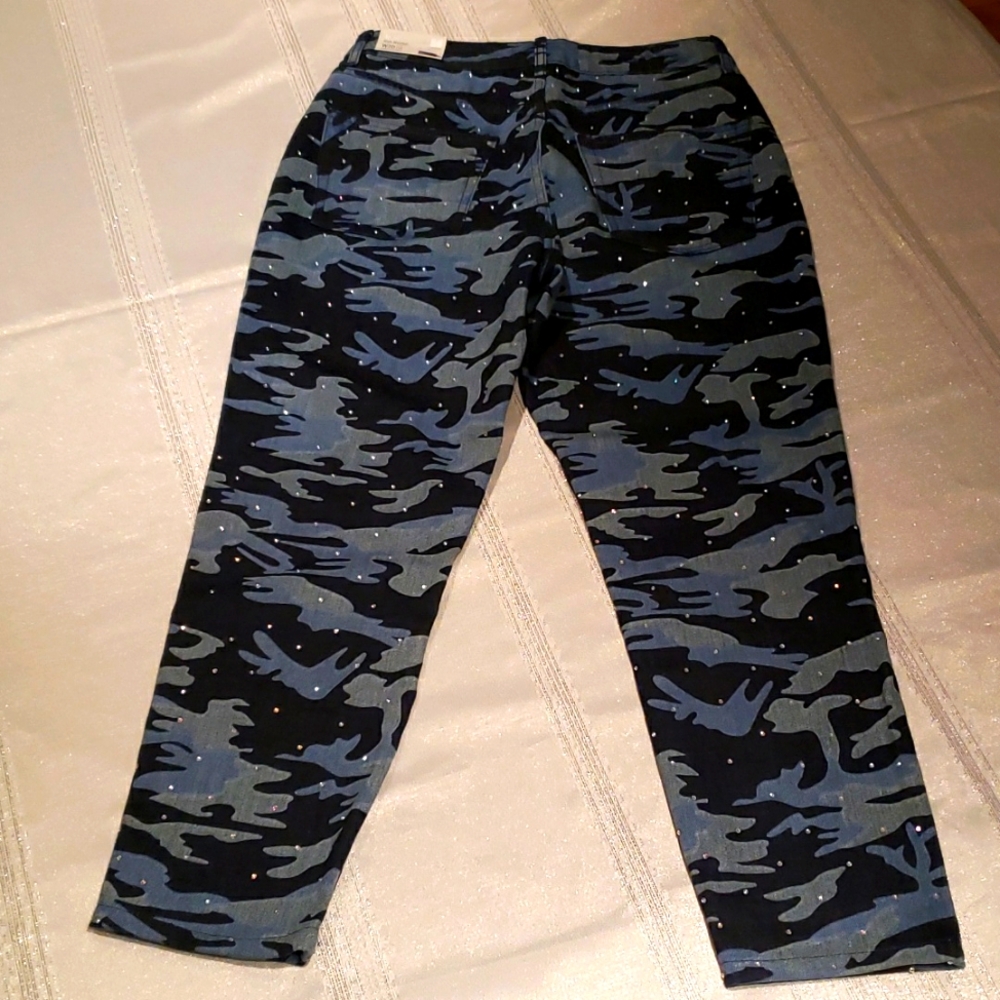 Topshop NEW Moto Mom Jeans High Waisted Jewel Studs Camo Diamante Denim Women's - Picture 16 of 17
